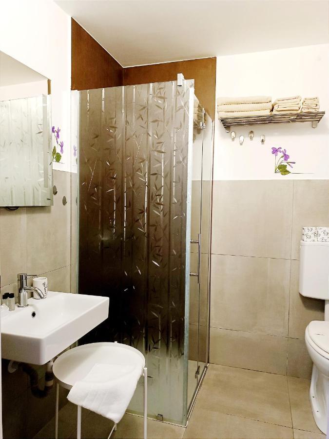 Stanza Con Bagno Privato Orvieto Centro Storico, Aria Condizionata Netflix Vicino Al Pozzo Della Cava-Affittacamere "Carvajal Rooms" 外观 照片